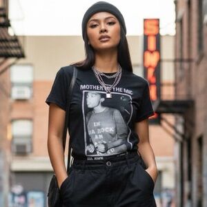 Mother Of The Mic Sha-Rock Hip Hop Collectable Black T-Shirt Size XL